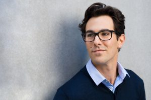 5 Type of Spectacles That Exude Confidence