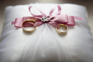 Learn About The History of Simple Rose Gold Engagement Rings