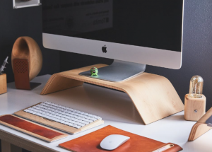 4 Essential Tips for a Cleaner Workspace