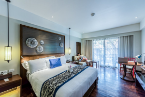 The Quintessential Resort Experience at Seaview Hotel