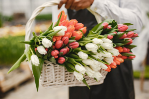 Singapore Flower Delivery Bouquet Brings More Color to a Special Event