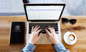How Long Do Computers Last? 8 Signs You Need a New One