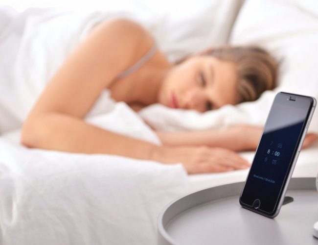 <strong>Use Technology to Sleep Better With These Handy Tips</strong>