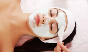 Enhancing Facial Treatments: The Unseen Benefits of Using Electric Lift Massage Tables in Your Beauty Salon