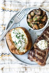 The Art Of Baking Potatoes: Oven Techniques For Delicious Results