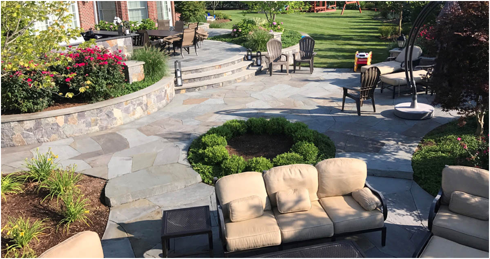 Why Bluestone Stepping Stones Are Your Best Garden Choice