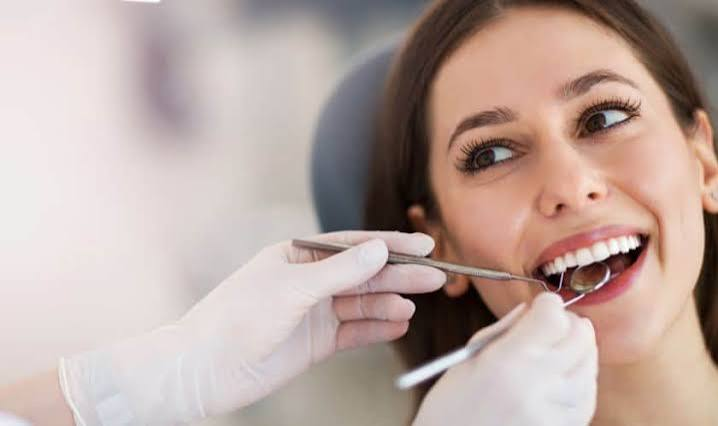 Dental Health: A Complete Guide to Keeping Your Smile Strong